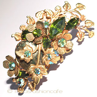 Regency　リージェンシー バロックパール花ブローチ