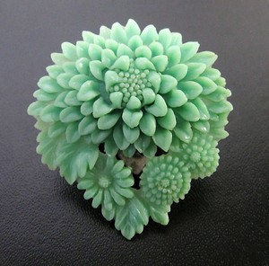 フラワー　カメオ　 セルロイド　ブローチ