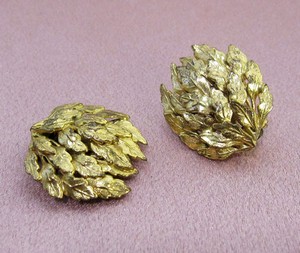 金葉ブローチ2個セット