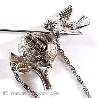 ヴィンテージアクセサリー トリファリ　鳥＆卵