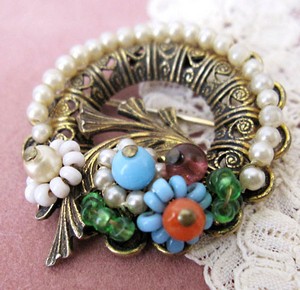 Coroお花ブローチ 1949年刻印あり！
