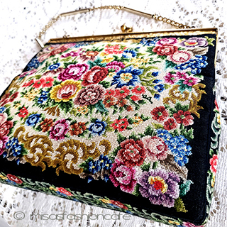 アンティーク　バッグ プチポアン　総刺繍花