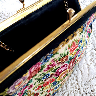 アンティーク　バッグ プチポアン　総刺繍花