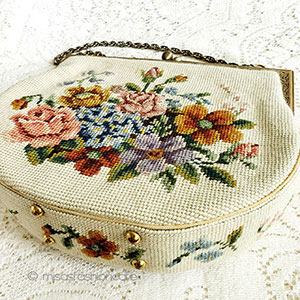 ヴィンテージバッグ（大） 花ブーケ刺繍プチポアン