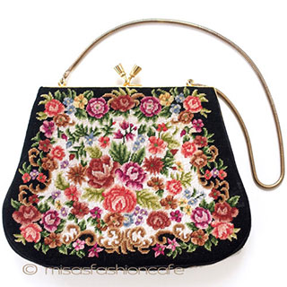 ヴィンテージ　バッグ 総刺繍お花プチポアン
